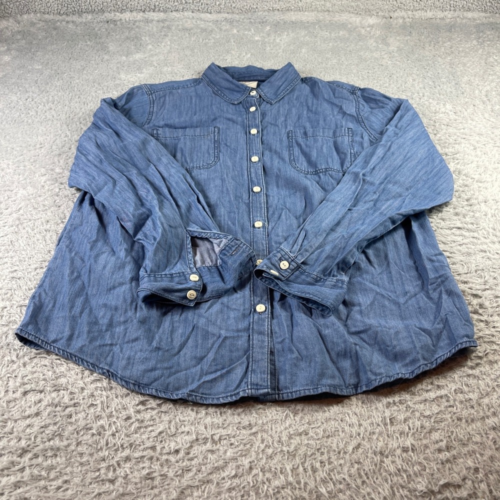 St Johns Bay Womens XL Blue Denim Button Down Shirt Long Sleeve 100% Cotton